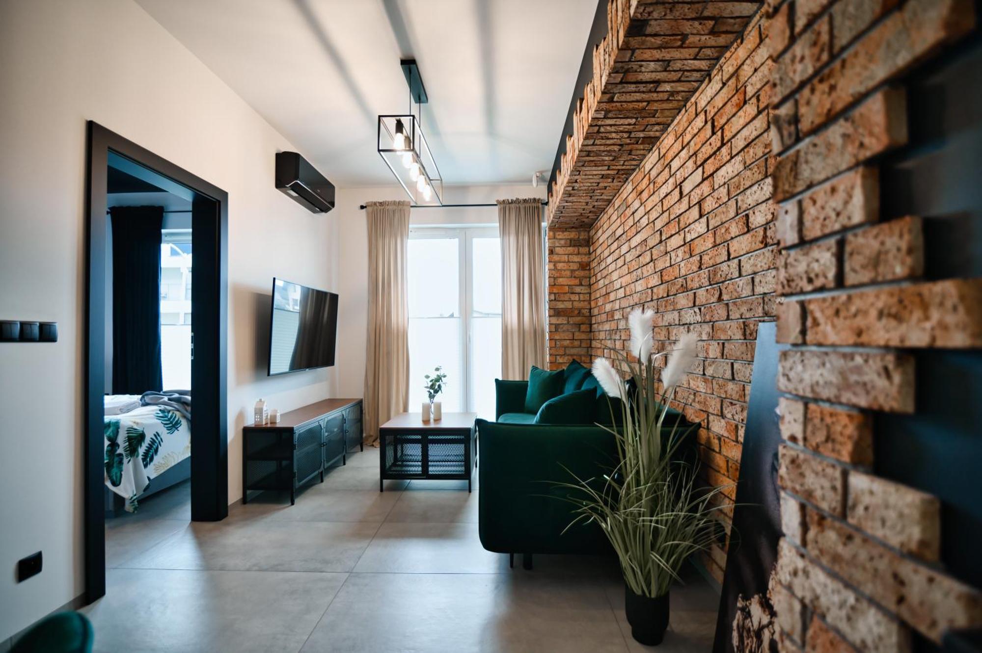 5 By Housine Apartment Zator